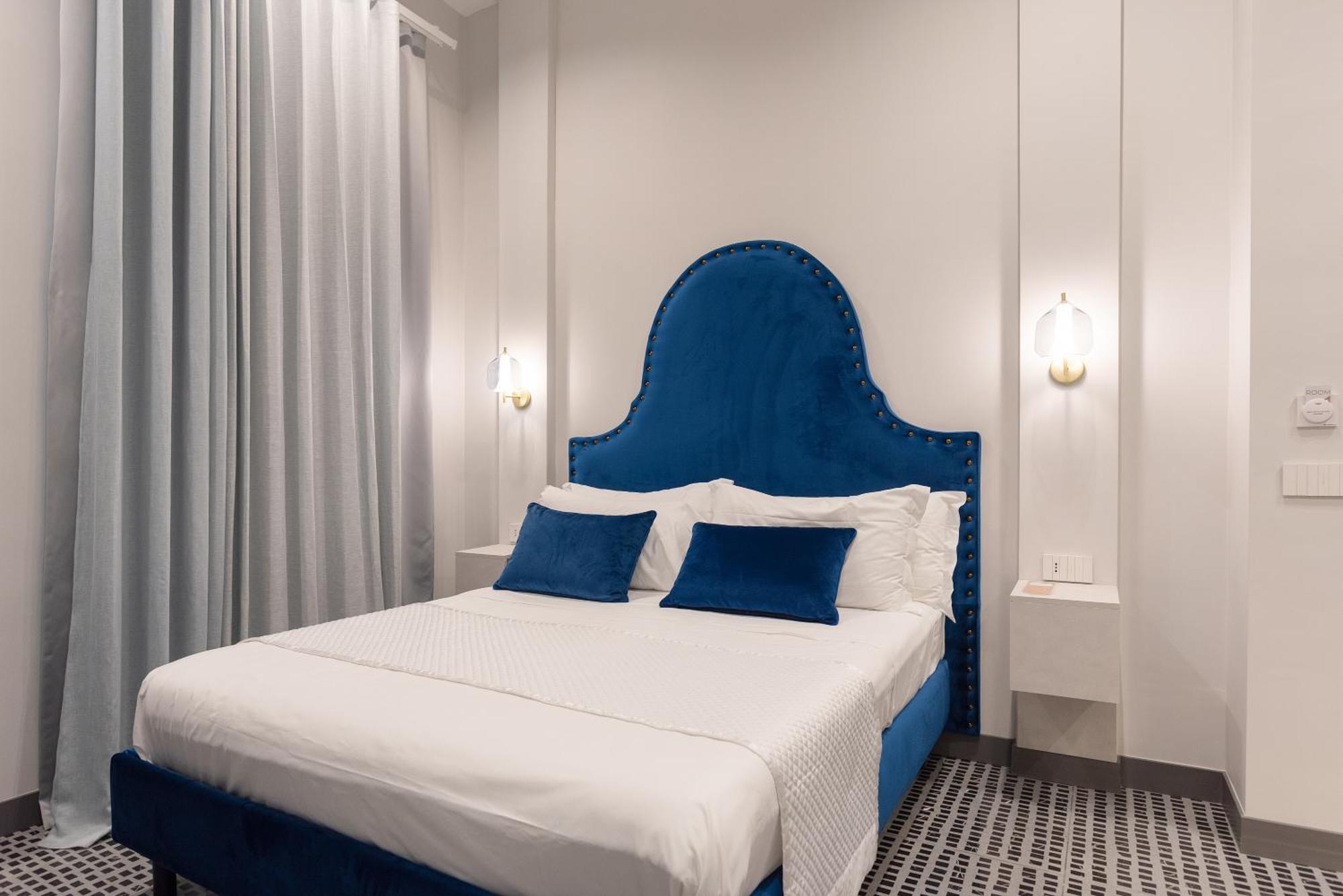 Three Rooms Toledo Napoli Bagian luar foto