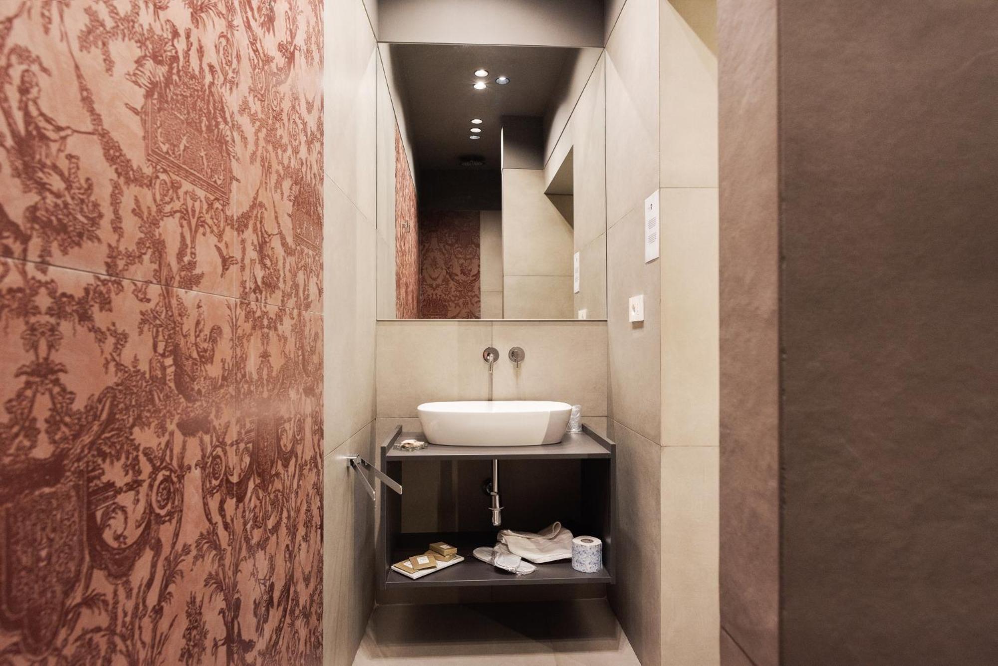 Three Rooms Toledo Napoli Bagian luar foto